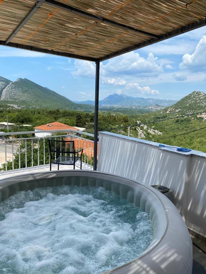 Holiday Home Horizonte With Jacuzzi Gornja Brela Zewnętrze zdjęcie